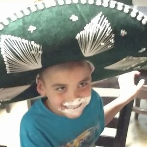 Meet your Posher, Kay